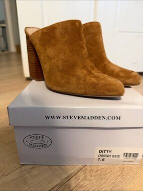 Steve Madden Chestnut Suede Mule Heels